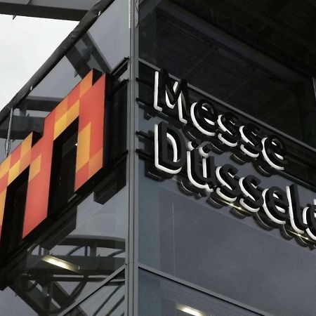 Max Hotel Duesseldorf Self-Check-In Eksteriør bilde