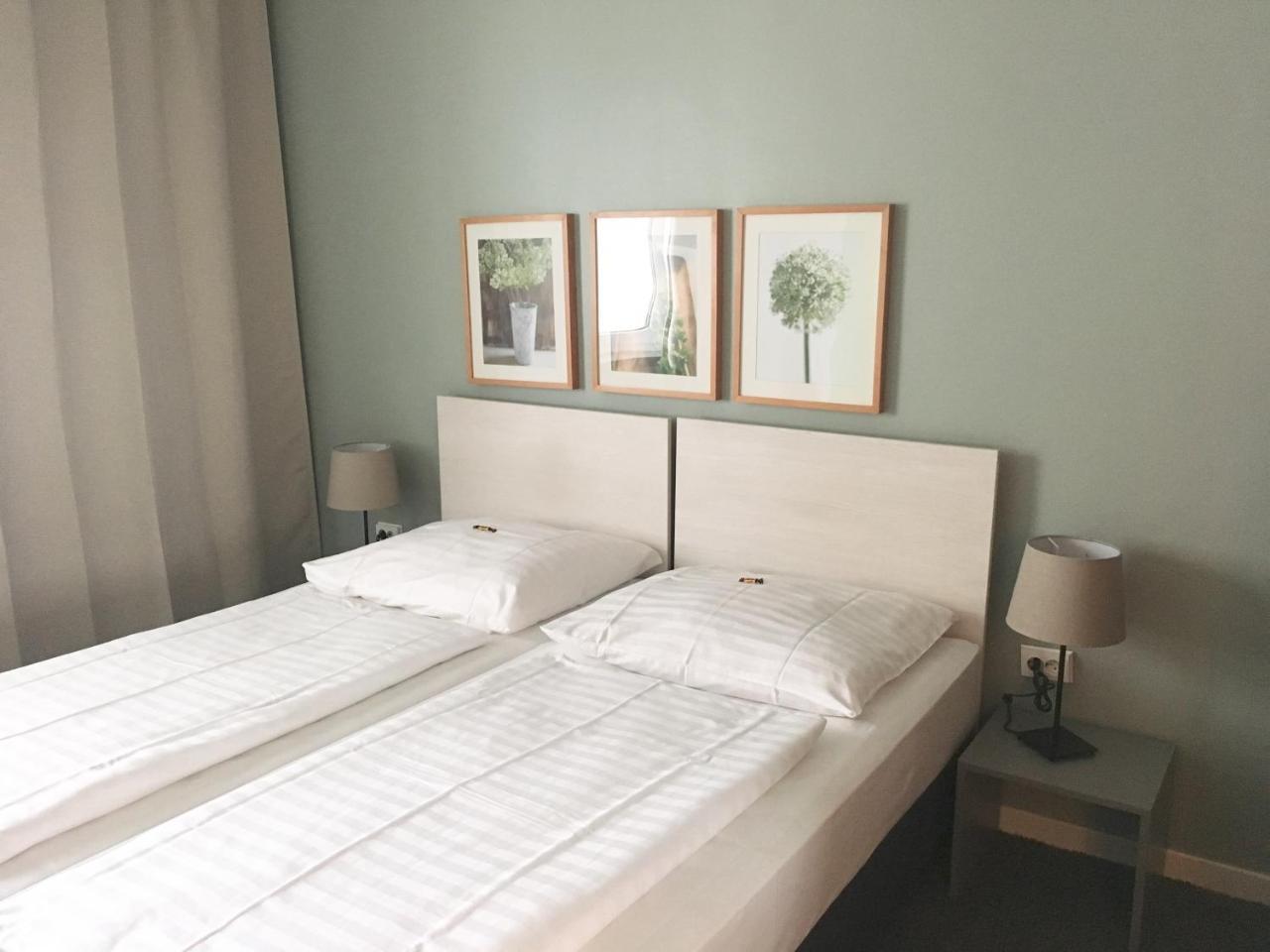 Max Hotel Duesseldorf Self-Check-In Eksteriør bilde