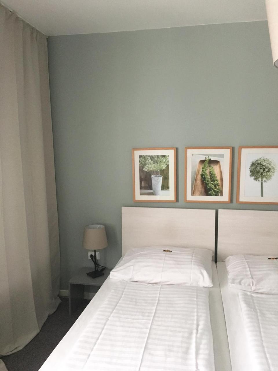 Max Hotel Duesseldorf Self-Check-In Eksteriør bilde