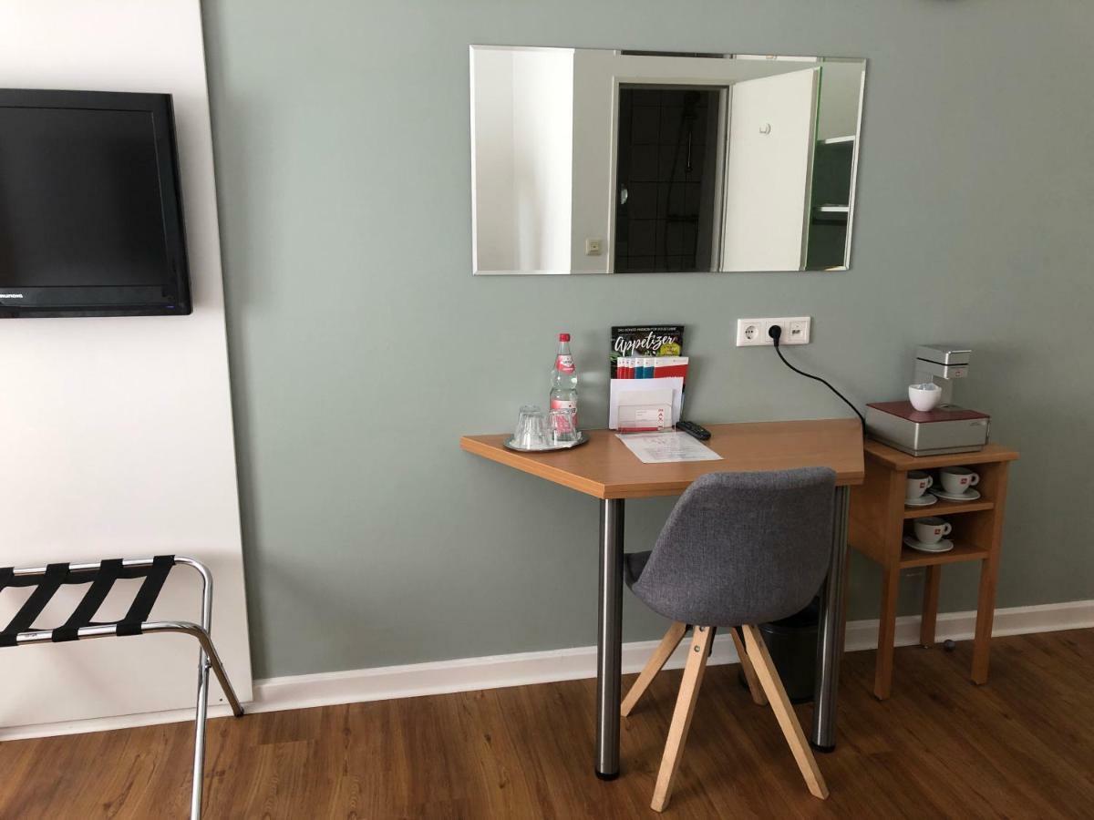 Max Hotel Duesseldorf Self-Check-In Eksteriør bilde